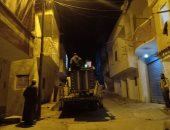 صور.. رئيس مدينة مطروح: إنارة المناطق السكنية وصيانة وتركيب 700 كشاف 