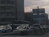 فيديو.. زحام وتكدس للسيارات على كوبرى أكتوبر أعلى التحرير تجاه مدينة نصر