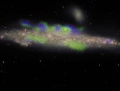 شاهد.. خيوط مغناطيسية تحيط بـ"مجرة الحوت" على بعد 25 مليون سنة ضوئية 