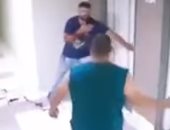 برازيلى يطعن جاره بسكين حتى الموت بسبب صوت الموسيقى (فيديو)