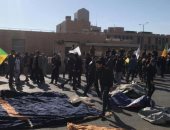 إصابة 10 عراقيين إثر إطلاق الغاز المسيل أمام السفارة الأمريكية فى بغداد