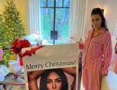 صور.. أسرة كيم كارداشيان تستقبل العام الجديد بـ"البيجامات" وتتلقى هدايا مميزة
