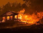 وسائل إعلام أمريكية: حريق ضخم فى نيوجيرزى يترك آلافا بدون كهرباء