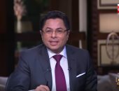 خالد أبو بكر مازحًا: "دولاب بطولات الأهلى خلص.. عاوزين مبنى للبطولات"