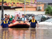 مصرع 7 أشخاص جراء الفيضانات بجزيرة سومطرة الإندونيسية