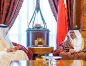 عبداللطيف الزياني وزيرا لخارجية البحرين بعد انتهاء عمله أمين عام مجلس التعاون