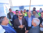 وزير النقل يتابع معدلات تنفيذ 3 محاور لرلط شرق وغرب النيل بأسوان وقنا