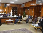 محافظ قنا: تشغيل محطة رفع صرف صحى البرابرة بمدينة قوص بعد أسبوعين