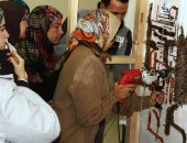 عميد تربية نوعية كفر الشيخ: نؤهل الطلاب لسوق العمل بتدريبهم فى مصانع السجاد اليدوى