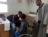 صور.. محافظة سوهاج: تقديم الخدمة الطبية لـ2500 مواطن بقرى طهطا مجانا