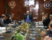 صور.. محافظ السويس : تكثيف أعمال التطوير ورفع كفاءة طريق "السويس -الإسماعيلية"