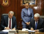 صور.. محافظ السويس يوقع بروتوكول مع صندوق تطوير العشوائيات لتطوير 15 منطقة