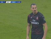 إبراهيموفيتش يسجل ظهوره الأول بقميص ميلان أمام سامبدوريا.. فيديو