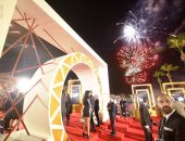 فيديو.. الألعاب النارية تزين سماء الغردقة قبل انطلاق حفل الأفضل فى أفريقيا