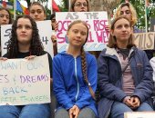 ليوناردو دى كابريو يسلط الضوء على مقترح تخصيص يوم لطلاب المدارس للاحتجاج