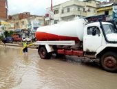 محافظ كفر الشيخ يتابع رفع تراكمات المياه عقب استمرار هطول الأمطار