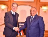 صور.. رئيس الرقابة الإدارية يستقبل سفير المملكة المتحدة لدى مصر 