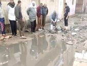 شكوى من سوء الصرف الصحى فى شارع عبد العزيز فيالة بكفر الدوار بالبحيرة