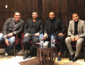 "يا لهوى على البطولات".. هكذا علق محمد زيدان على صورة جمعته بمتعب وشوقى