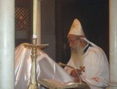 البابا تواضروس ينعى القمص أبتناجو كاهن كنيسة العذراء الزيتون