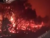 جهنم فى استراليا.. رجال اطفاء يوثقون حرائق الغابات فى نيو ساوث ويلز بالموبيل