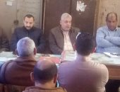 صور.. رئيس مدينة أشمون يجرى جولات تفقدية ويلتقى بالمواطنين فى شطانوف