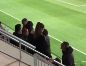 سيتين لا يضيع وقت.. مدرب برشلونة الجديد يحضر مباراة للفريق الثاني "فيديو"