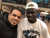 أول فيديو وصور من وصول السنغالى أليو بادجي لاعب الأهلى الجديد بمطار القاهرة