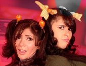 هكذا احتفلت منى زكى بعيد ميلاد صديقتها ياسمين عبد العزيز