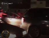 شاهد.. لحظة سرقة هاتف من سيارة أعلى الطريق الدائرى