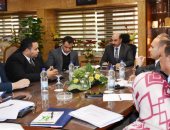 فيديو.. محافظ أسوان يتابع تنفيذ مشروعات تحيا مصر ويعلن عن قرب إفتتاح وتشغيل 5 آخرين