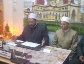 وكيل أزهر الإسكندرية يبحث تسجيل طلاب الشهادة الثانوية إلكترونيا