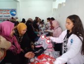 صور.. مستقبل وطن ينظم معرضا مخفضا لملابس الأطفال بالسويس ضمن "حياة كريمة"