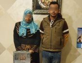 القبض على عاطل سرق منزل عمته بالاشتراك مع زوجته فى المعصرة 