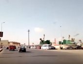 فيديو.. سيولة مرورية بحركة السيارات بشارع التسعين فى التجمع بالاتجاهين