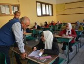 صور.. محافظا الوادى الجديد وسوهاج يتفقدان امتحانات الشهادة الإعدادية