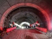 اكتمال بناء أطول نفق مترو تحت البحر في الصين .. فيديو