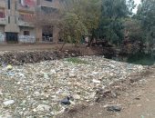 "سيبها علينا".. أهالى قرى ملامس بالشرقية يطالبون بتطهير الترعة (صور)