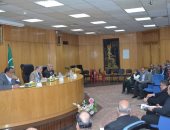 صور.. محافظة المنيا توقع 909 عقود لتقنين أوضاع أراضى أملاك الدولة 