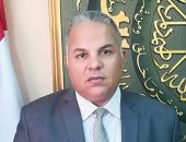 استبعاد رئيس لجنة بالإسماعيلية اصطحب طالبا بالإعدادية لاستكمال الامتحان بمكتبه