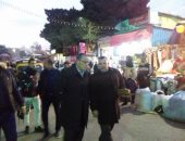 صور .. محافظ الشرفية يتفقد شارع فاروق لمتابعة مستوى النظافة 