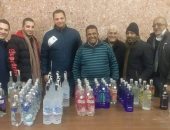 جمارك السلوم تحبط محاولة تهريب كمية من المشروبات الكحولية