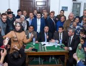 محافظ الإسكندرية: تخصيص 179 مليون جنيه للرصف ودعم شبكات الكهرباء ومياه الشرب