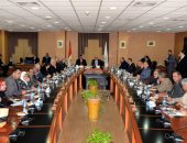 مجلس جامعة المنصورة يرقي 28 عضو تدريس ويوافق على برنامج الذكاء الاصطناعي