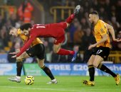 وولفرهامبتون ضد ليفربول.. الحظ يواصل معاندة محمد صلاح "فيديو" 