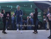 فيديو.. وصول الاتحاد السكندرى للإسماعيلية واستقبال خاص بـ اللافتات والورود