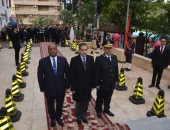 محافظ الغربية يضع إكليل الزهور على النصب التذكارى لشهداء الشرطة من أبناء المحافظة
