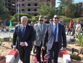 محافظ الدقهلية يضع إكليل الزهور ويؤكد:الشرطة تؤكد دائما انها صمام الأمن والأمان