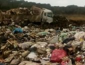 "سيبها علينا"..  شكوى من انتشار القمامة بمدخل مدينة ادكو بالبحيرة  