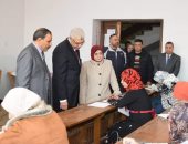 صور.. نائب رئيس جامعة المنوفية يكلف بتطبيق الإجراءات القانونية ضد "الغشاشين"